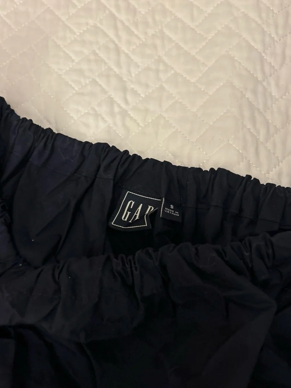 GAP Off-Shoulder navy blue Puff Sleeve Dress